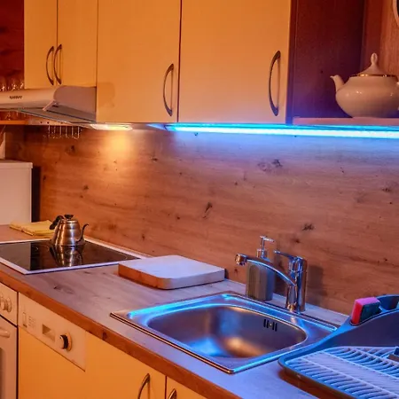 Apartment Golden Serafin - Romantic Below *